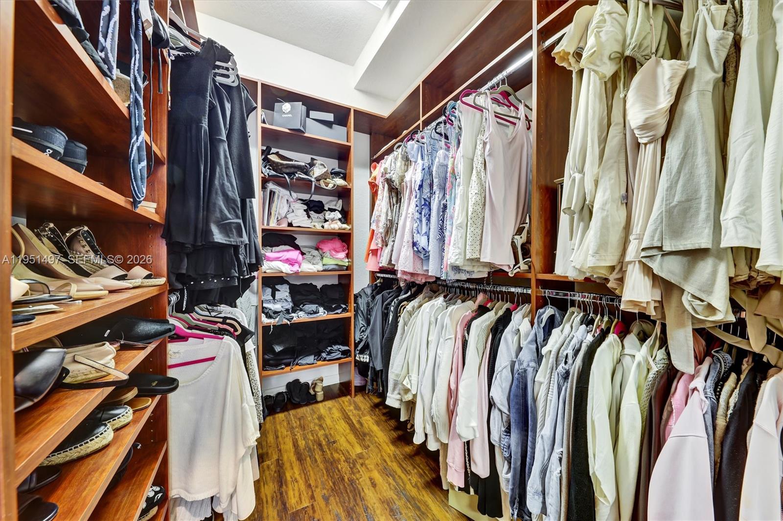 HERON BAY FOUR - Residential