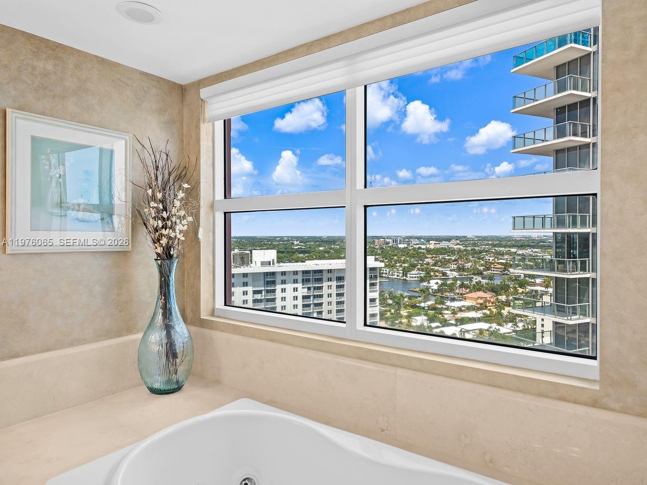 PALMS TOWER TWO CONDO - Residential Lease