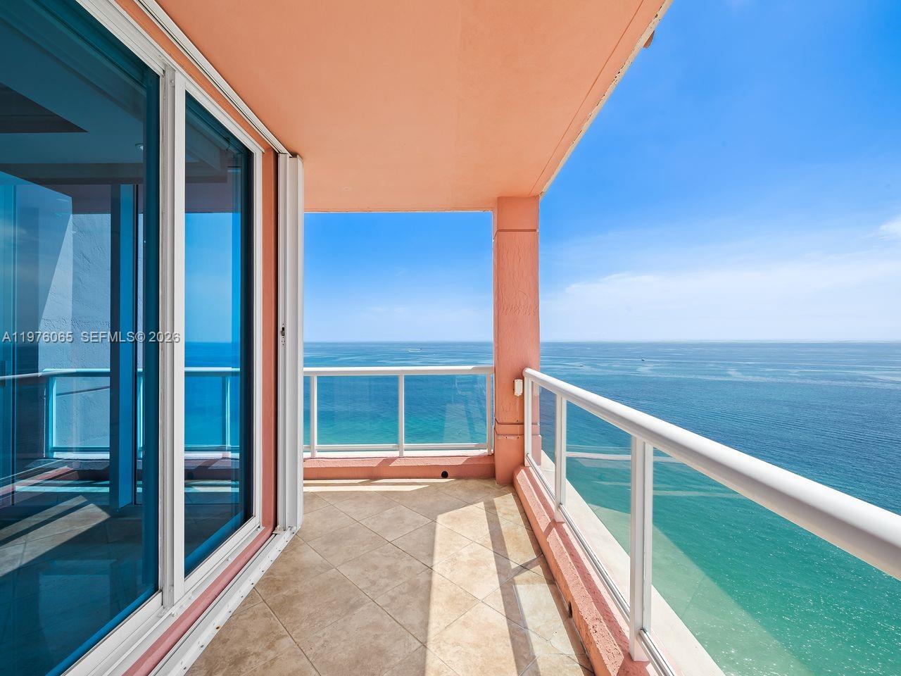 PALMS TOWER TWO CONDO - Residential Lease