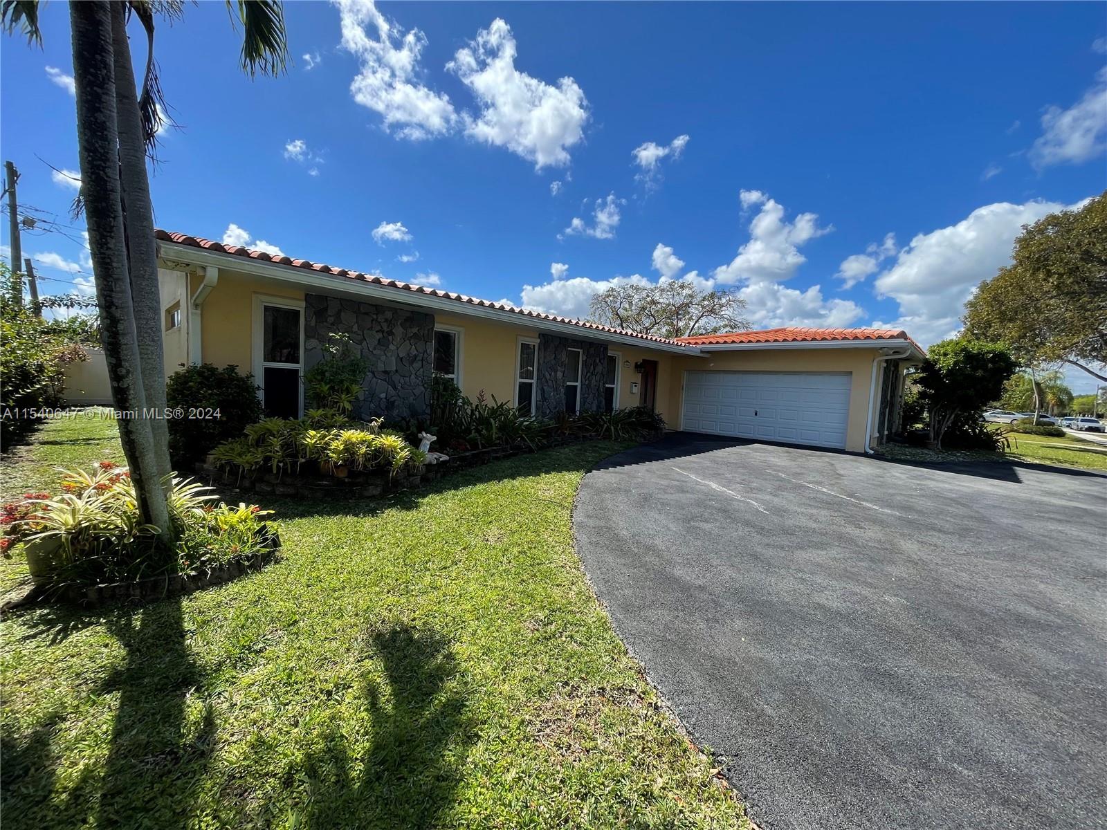 Rare Hollywood Lakes Single Family Home available. Huge Fl. room being used as 4th bedroom. Attached 2 car garage. Marble thru-out house. Bike to famous Hollywood Broadwalk. Very close to FLL Airport/Hard Rock Casino/Guitar Hotel. Small Pet under 30lbs may be considered.