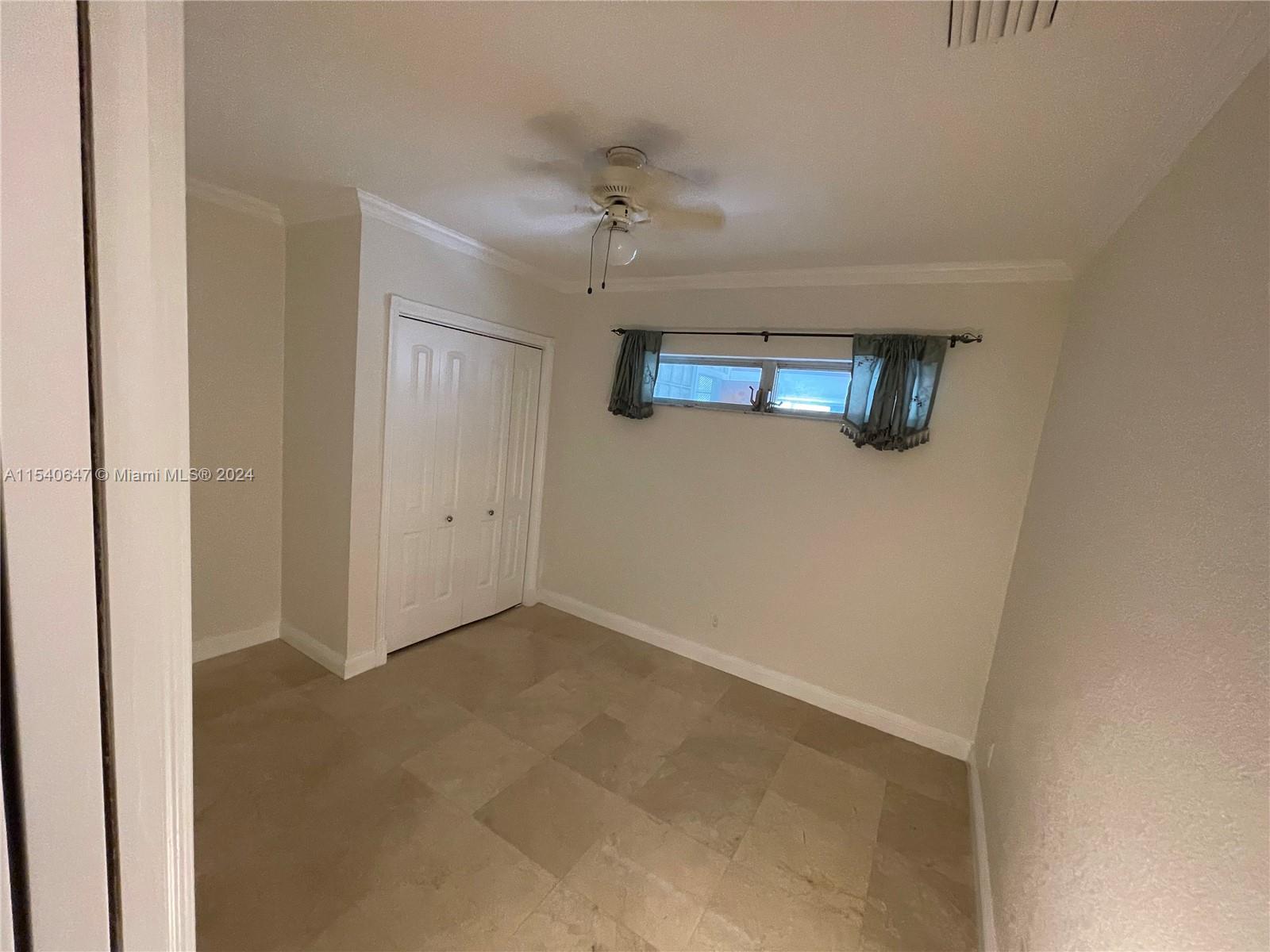 HOLLYWOOD GOLF ESTATES SE - Residential Lease
