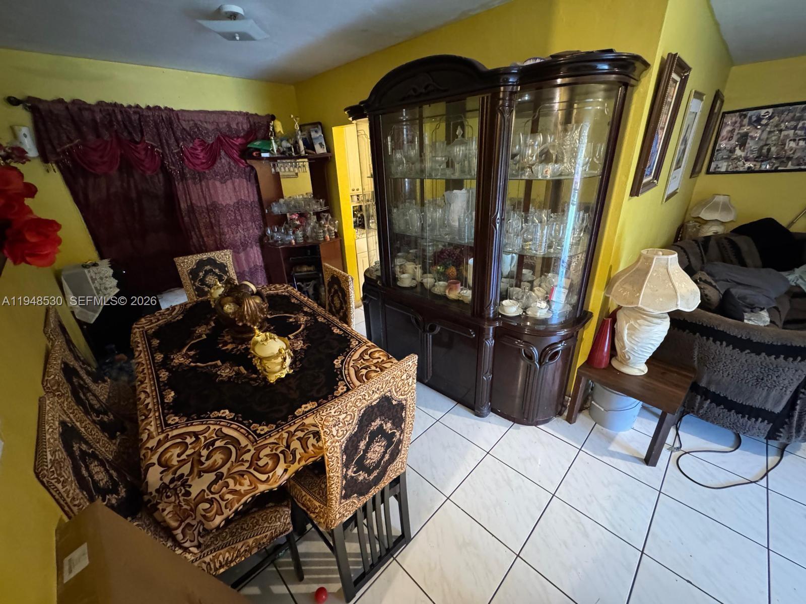 SIERRA 1ST ADDN - Residential