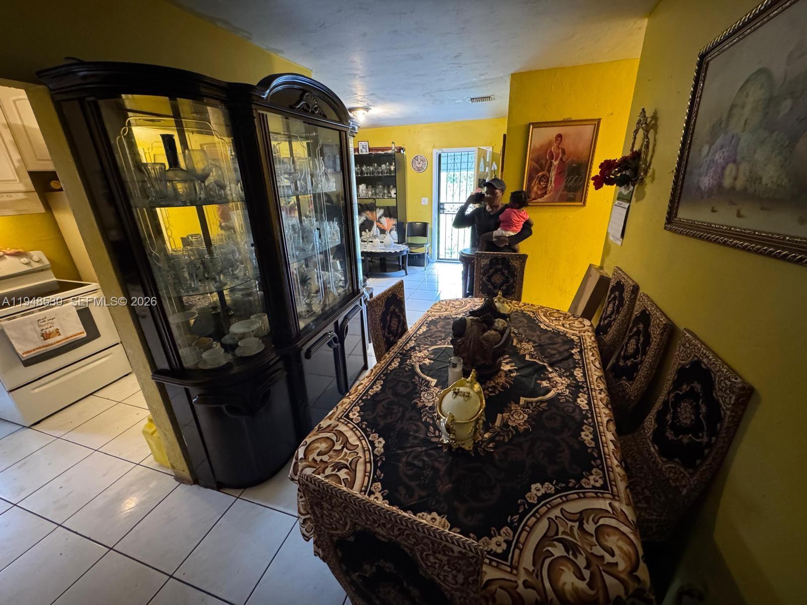 SIERRA 1ST ADDN - Residential