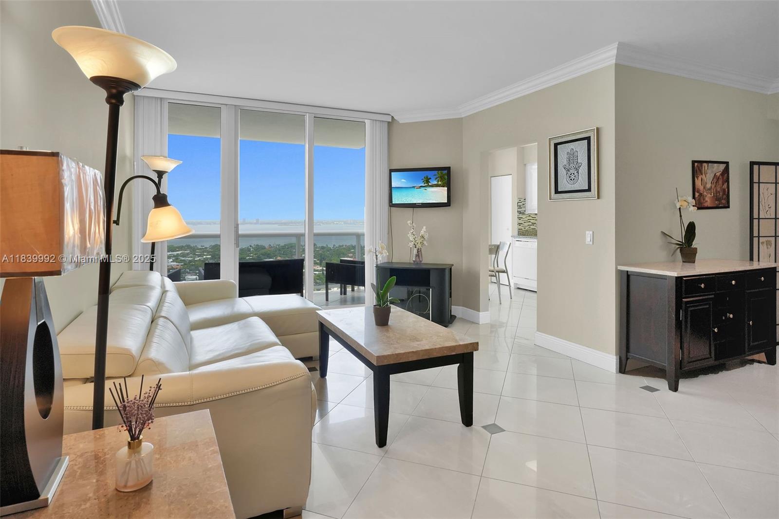 BLUE DIAMOND CONDO - Residential Lease