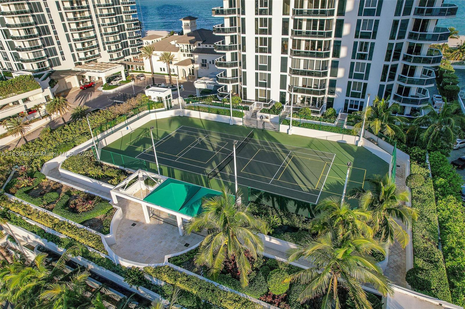 BLUE DIAMOND CONDO - Residential Lease