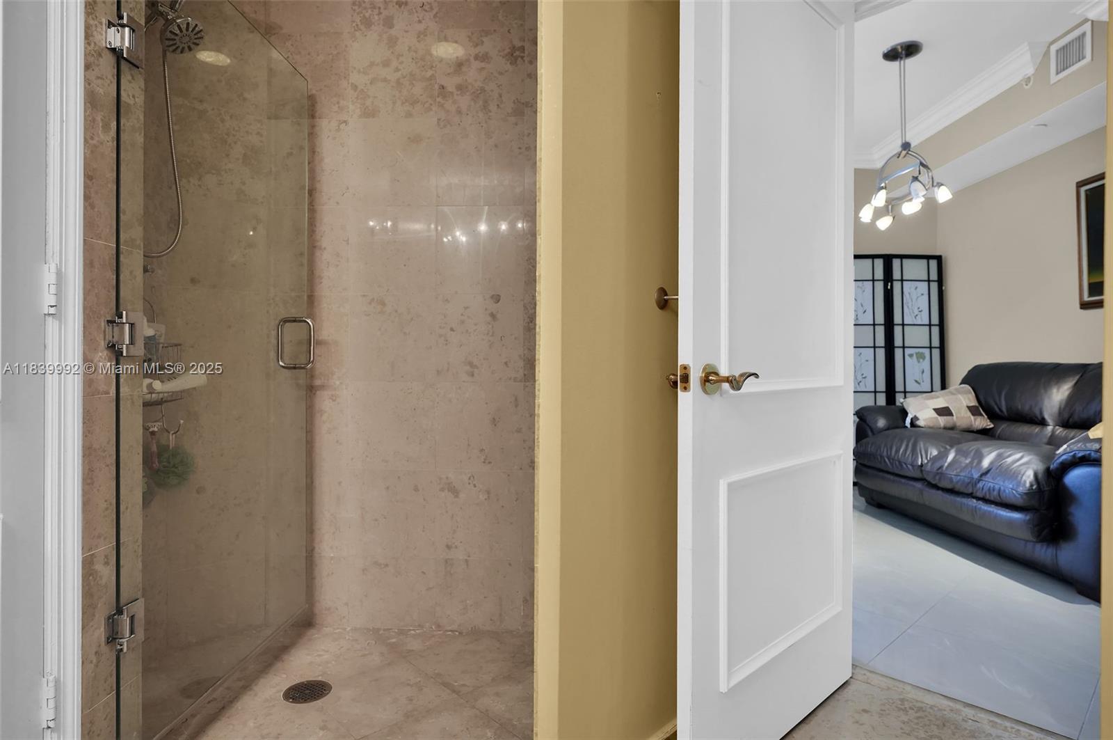 BLUE DIAMOND CONDO - Residential Lease