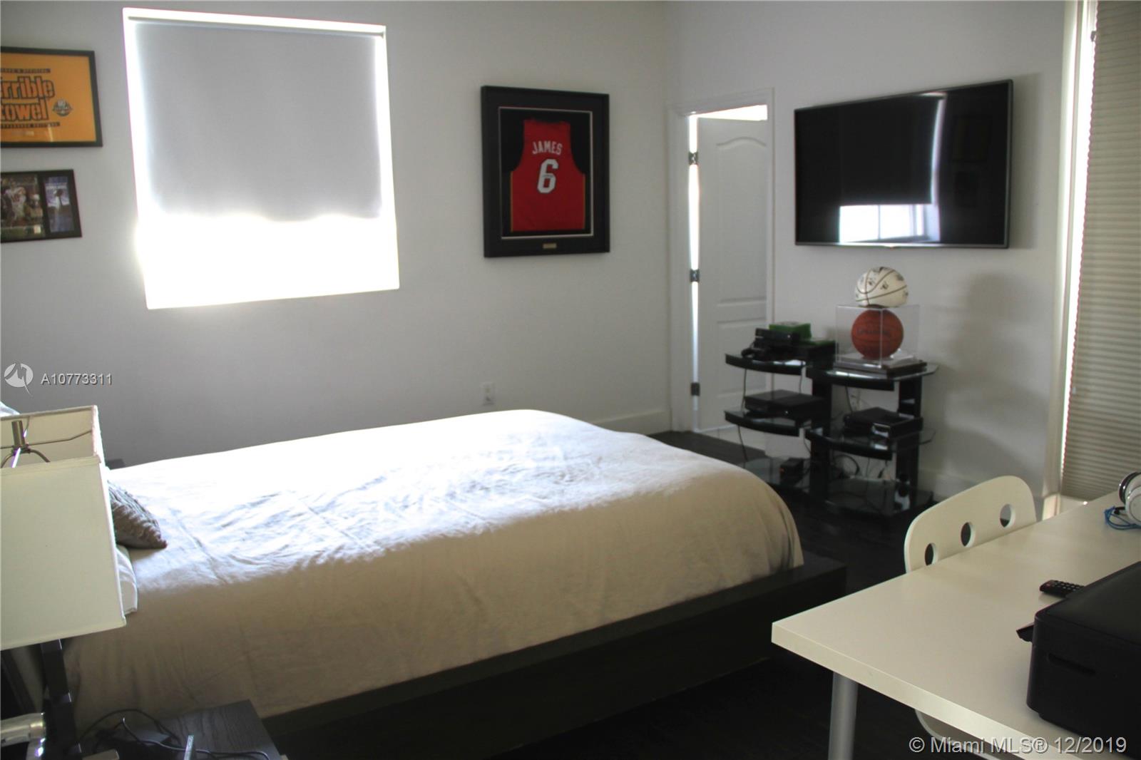 AVENTURA LAKES - PHASE II - Residential