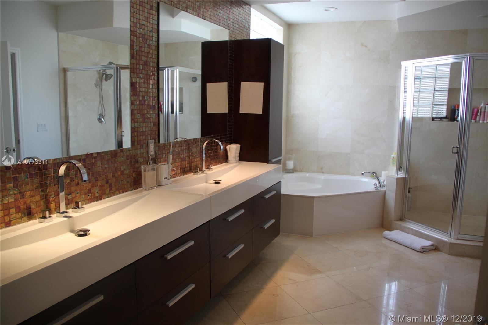 AVENTURA LAKES - PHASE II - Residential