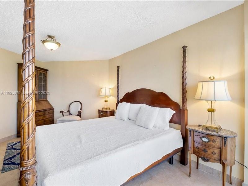 SANDS POINTE OCEAN BEACH - Residential