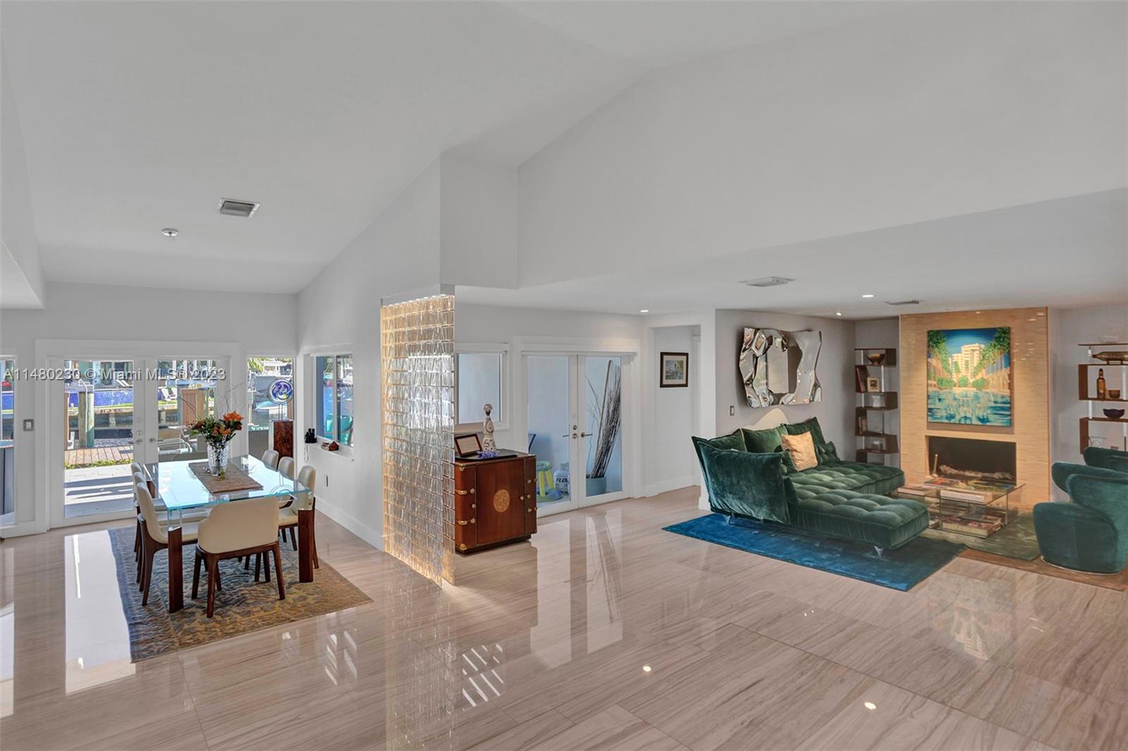 EASTERN SHORES 1ST ADDN - Residential