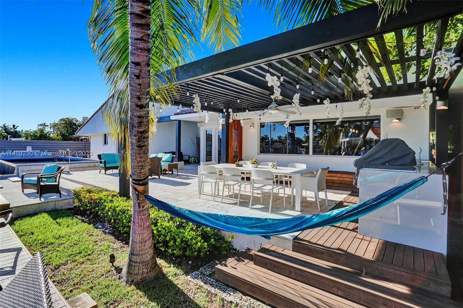 EASTERN SHORES 1ST ADDN - Residential