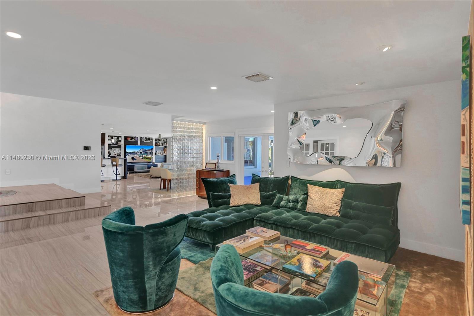 EASTERN SHORES 1ST ADDN - Residential