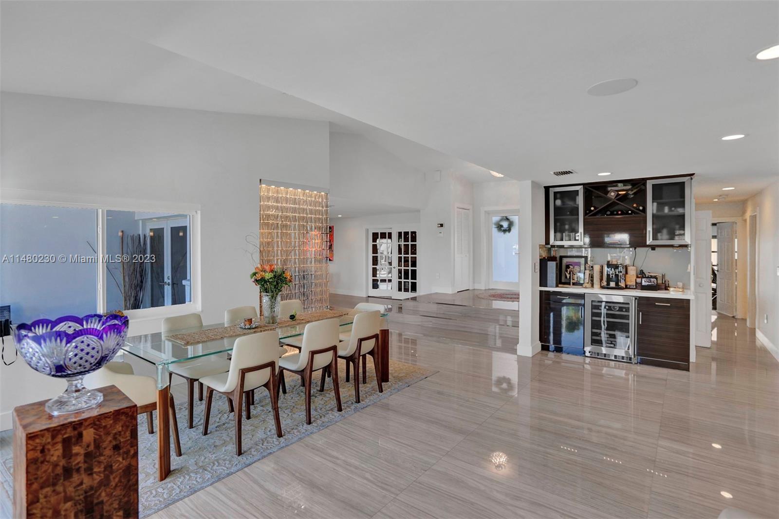 EASTERN SHORES 1ST ADDN - Residential