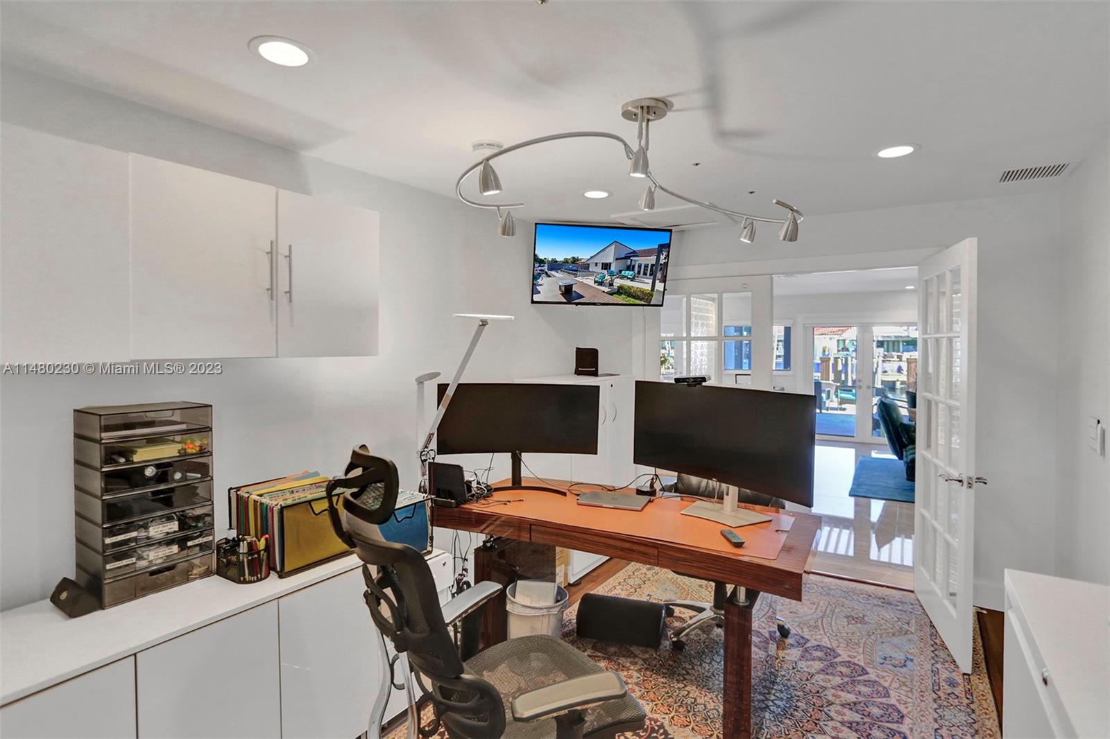 EASTERN SHORES 1ST ADDN - Residential