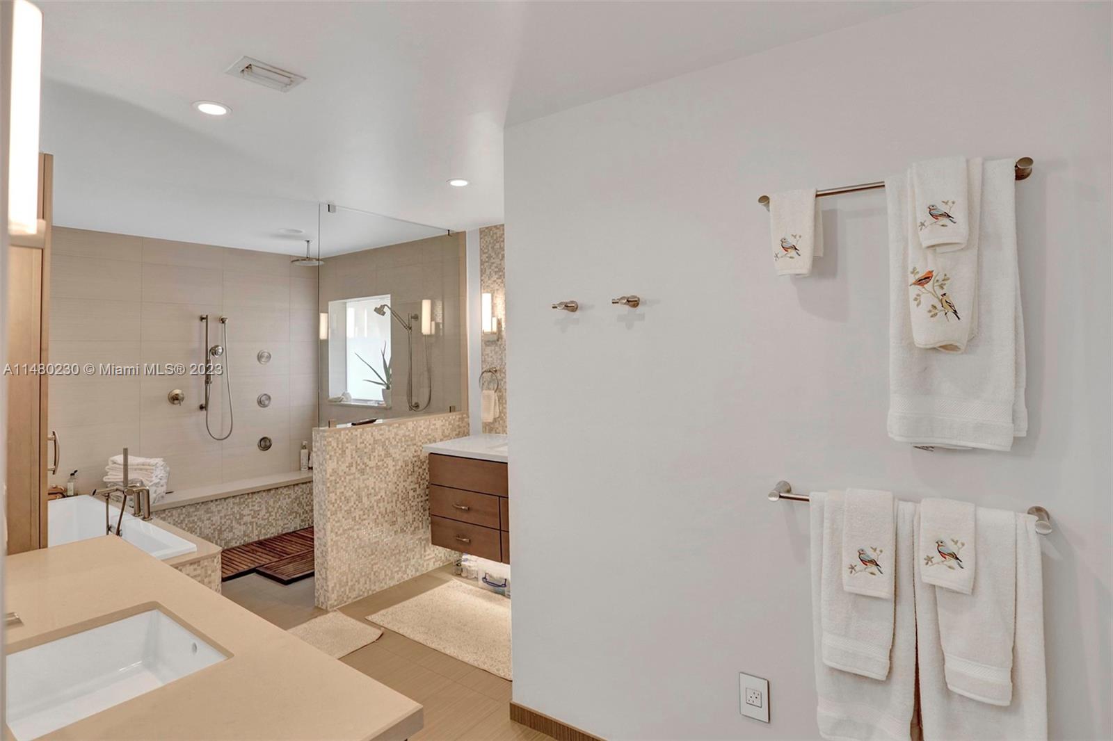 EASTERN SHORES 1ST ADDN - Residential