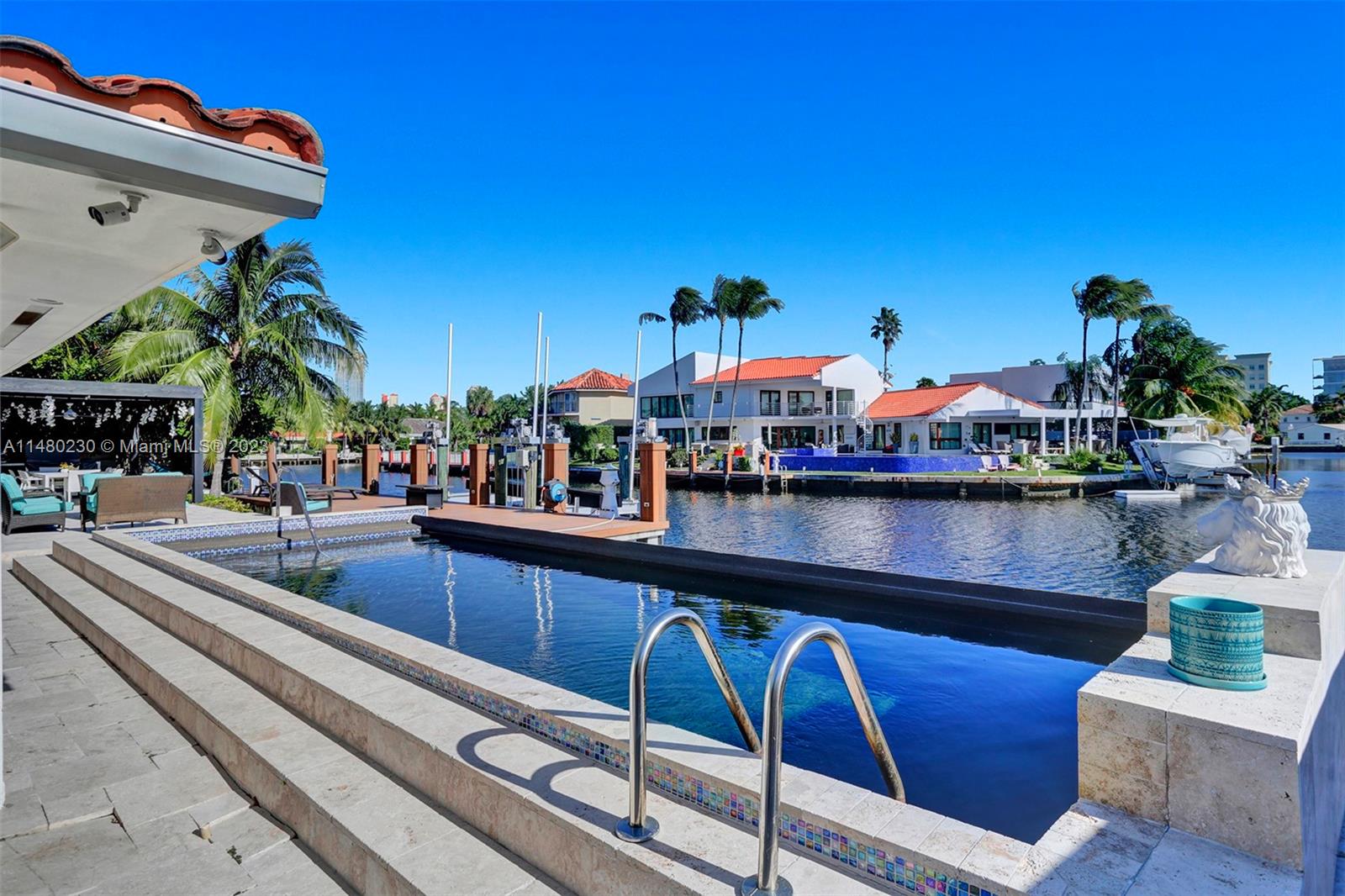 EASTERN SHORES 1ST ADDN - Residential