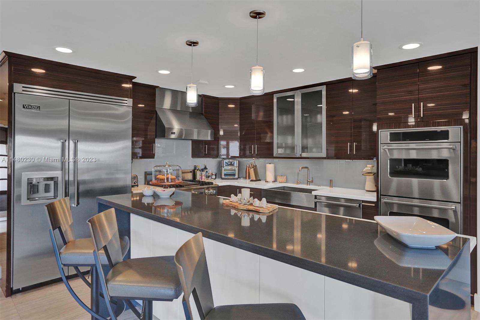 EASTERN SHORES 1ST ADDN - Residential