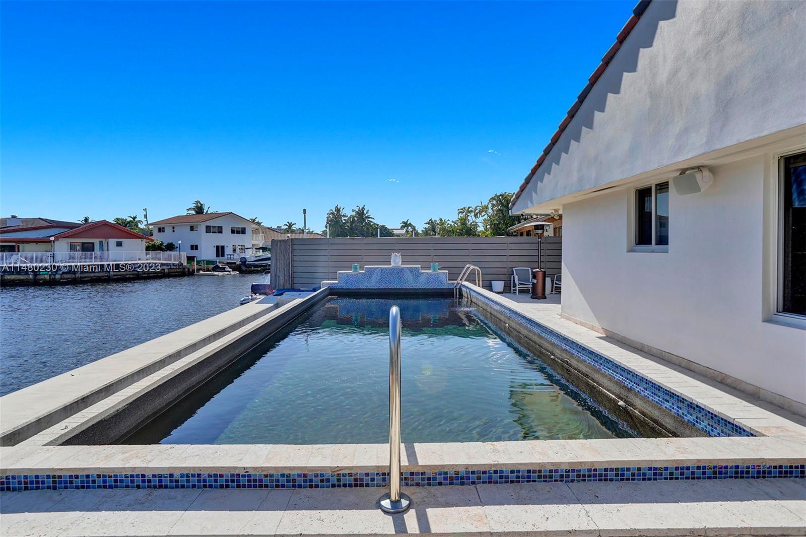 EASTERN SHORES 1ST ADDN - Residential