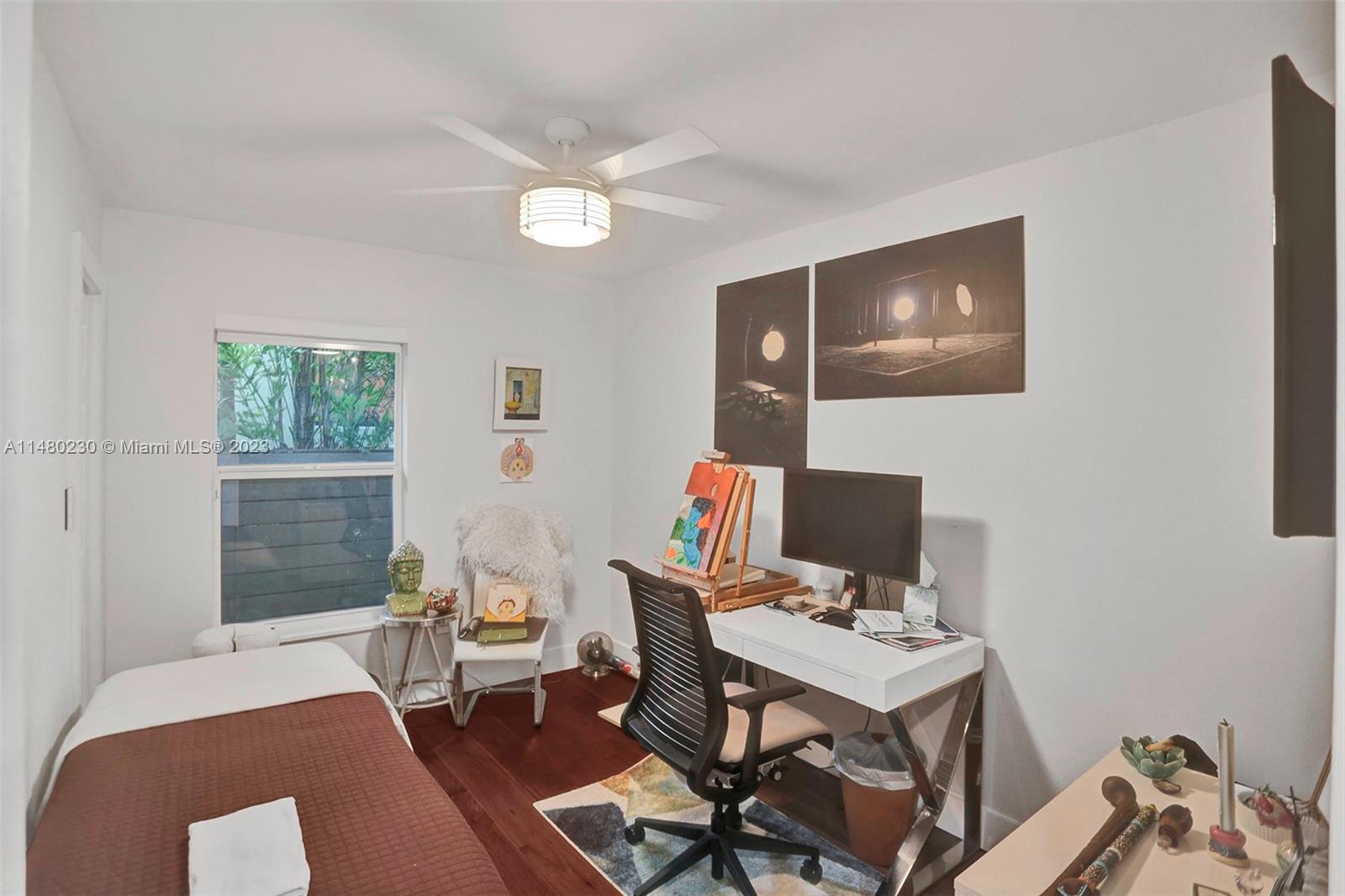 EASTERN SHORES 1ST ADDN - Residential