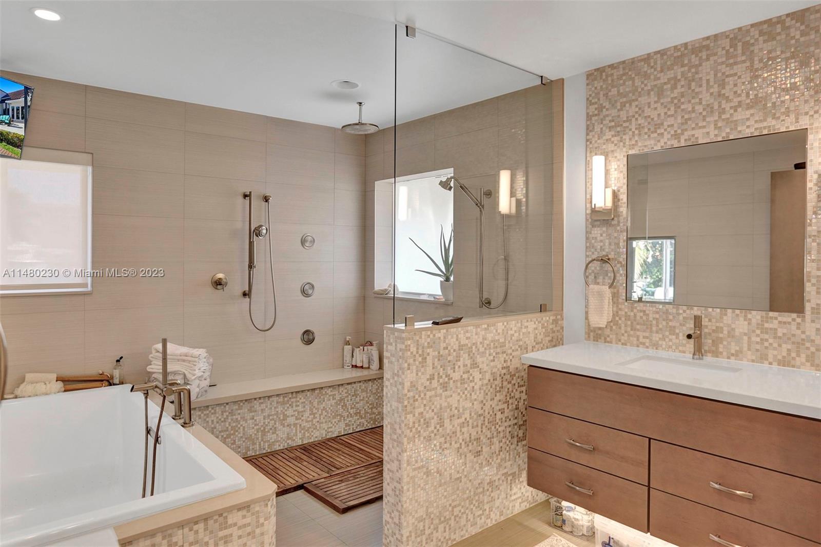 EASTERN SHORES 1ST ADDN - Residential