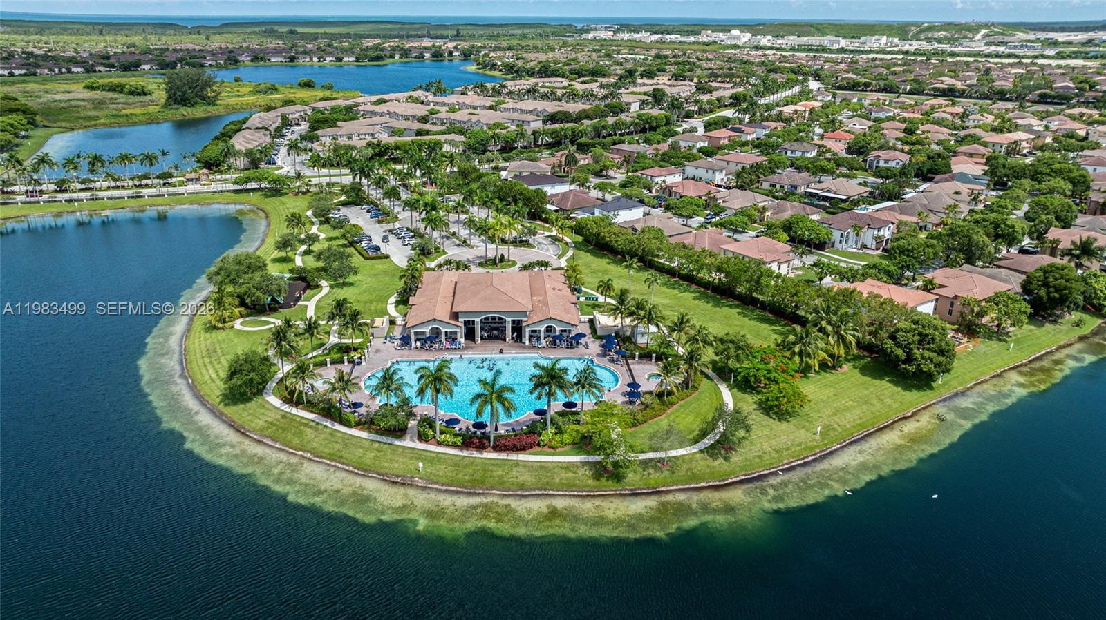 THE COURTS AT BAYSHORE I - Residential