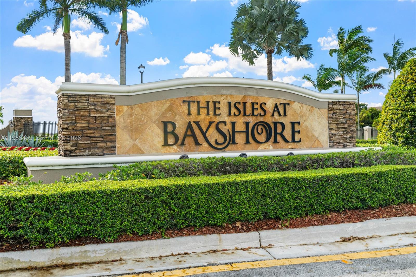 THE COURTS AT BAYSHORE I - Residential