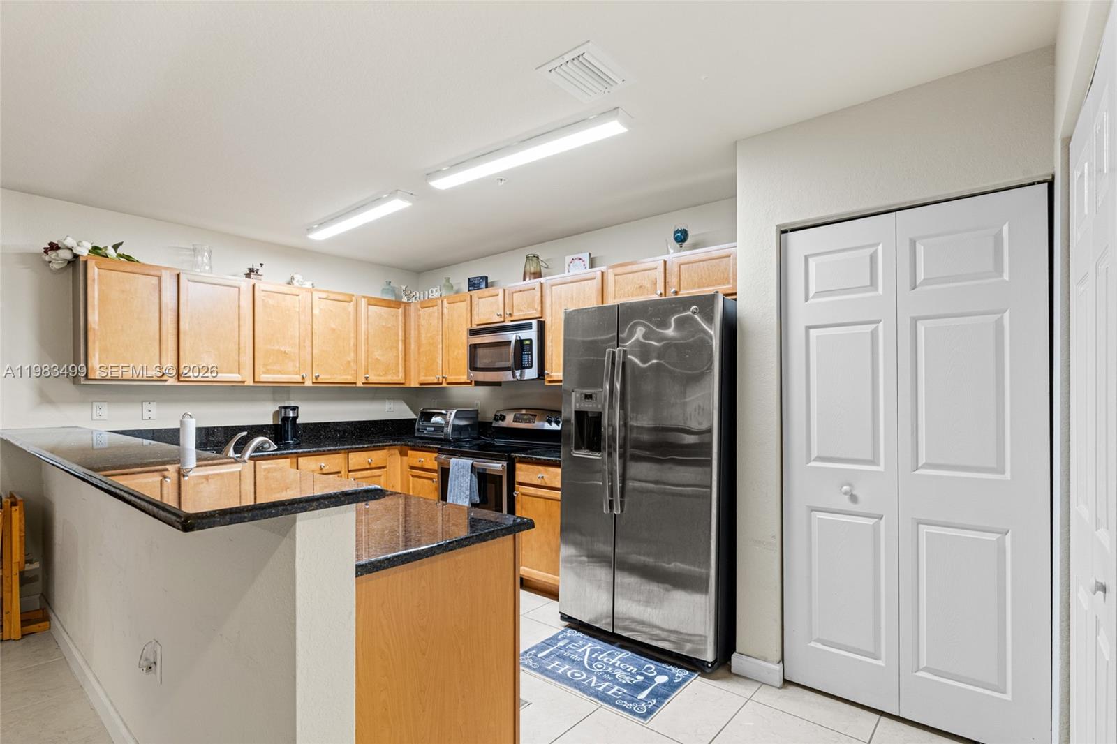 THE COURTS AT BAYSHORE I - Residential