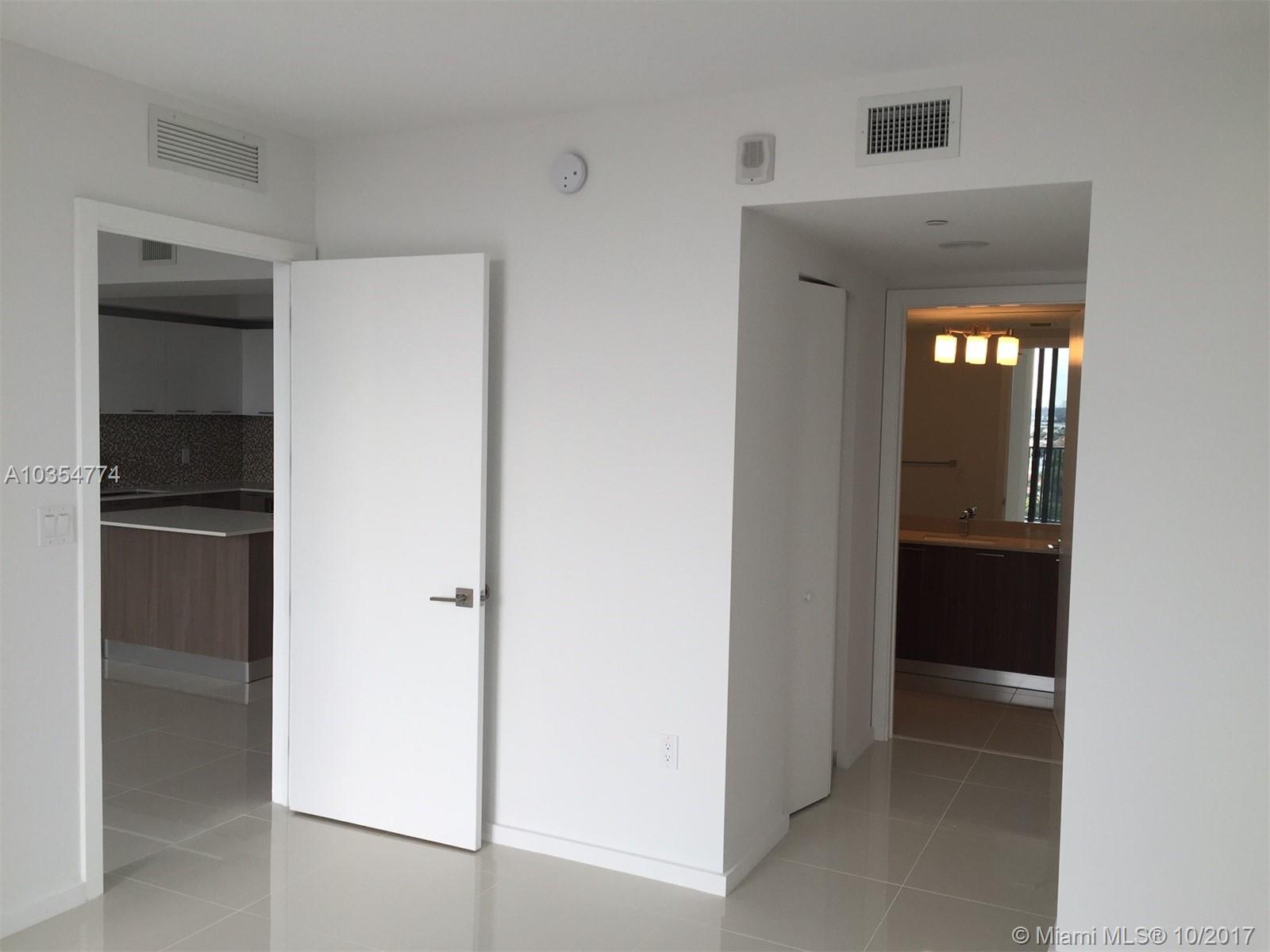 5252 Paseo - Residential Lease