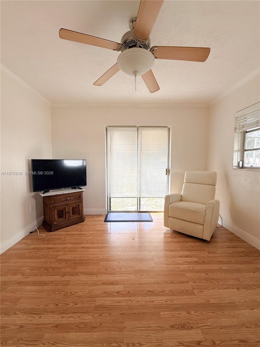 SUNSET ISLES SEC 4 - Residential Lease