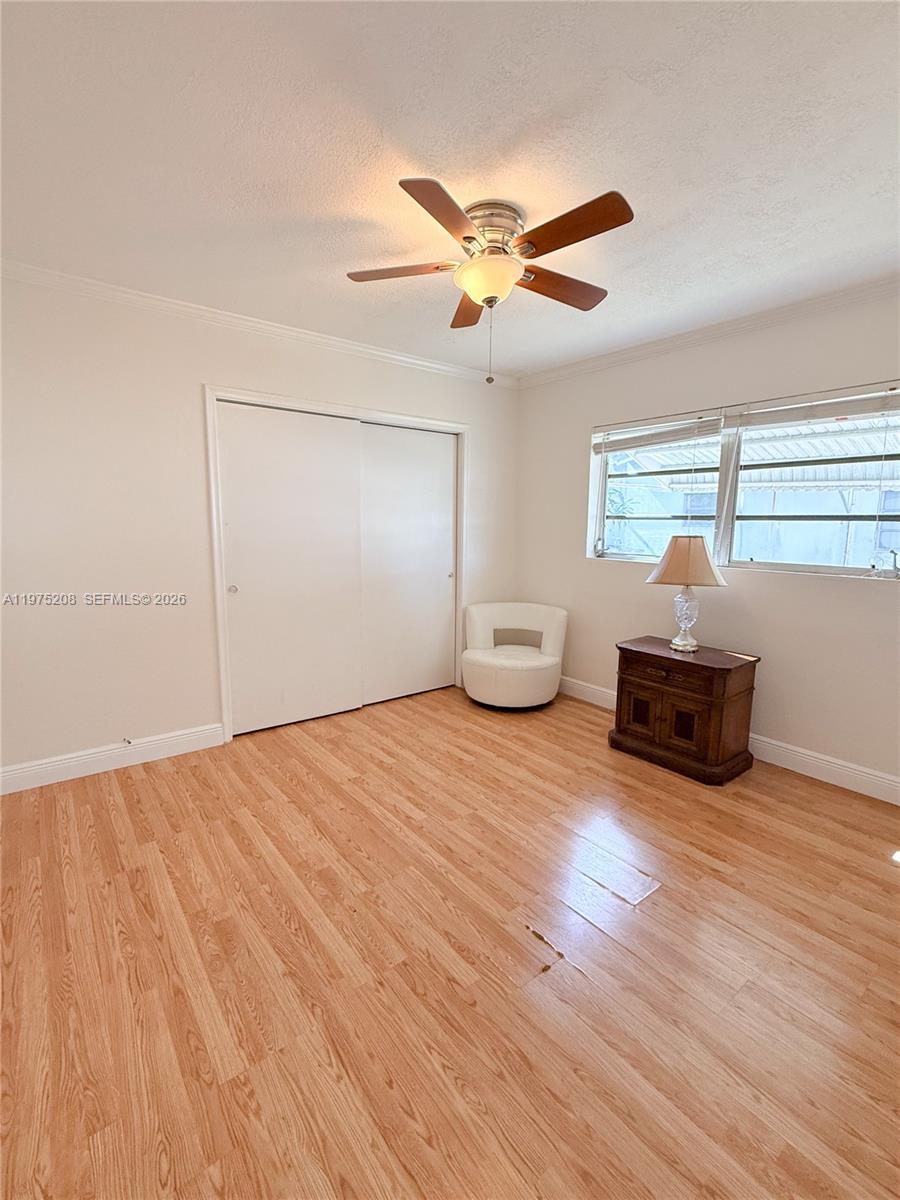 SUNSET ISLES SEC 4 - Residential Lease