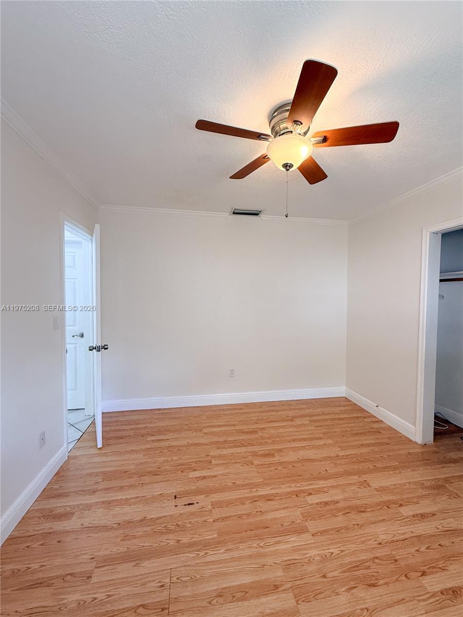 SUNSET ISLES SEC 4 - Residential Lease