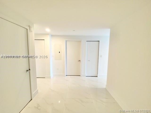 16385 Biscayne Blvd 702
