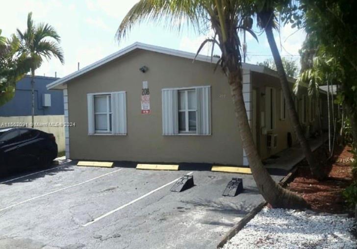 208 Sw 14th Ct Ct, Fort Lauderdale, Broward County, Florida -  - 
