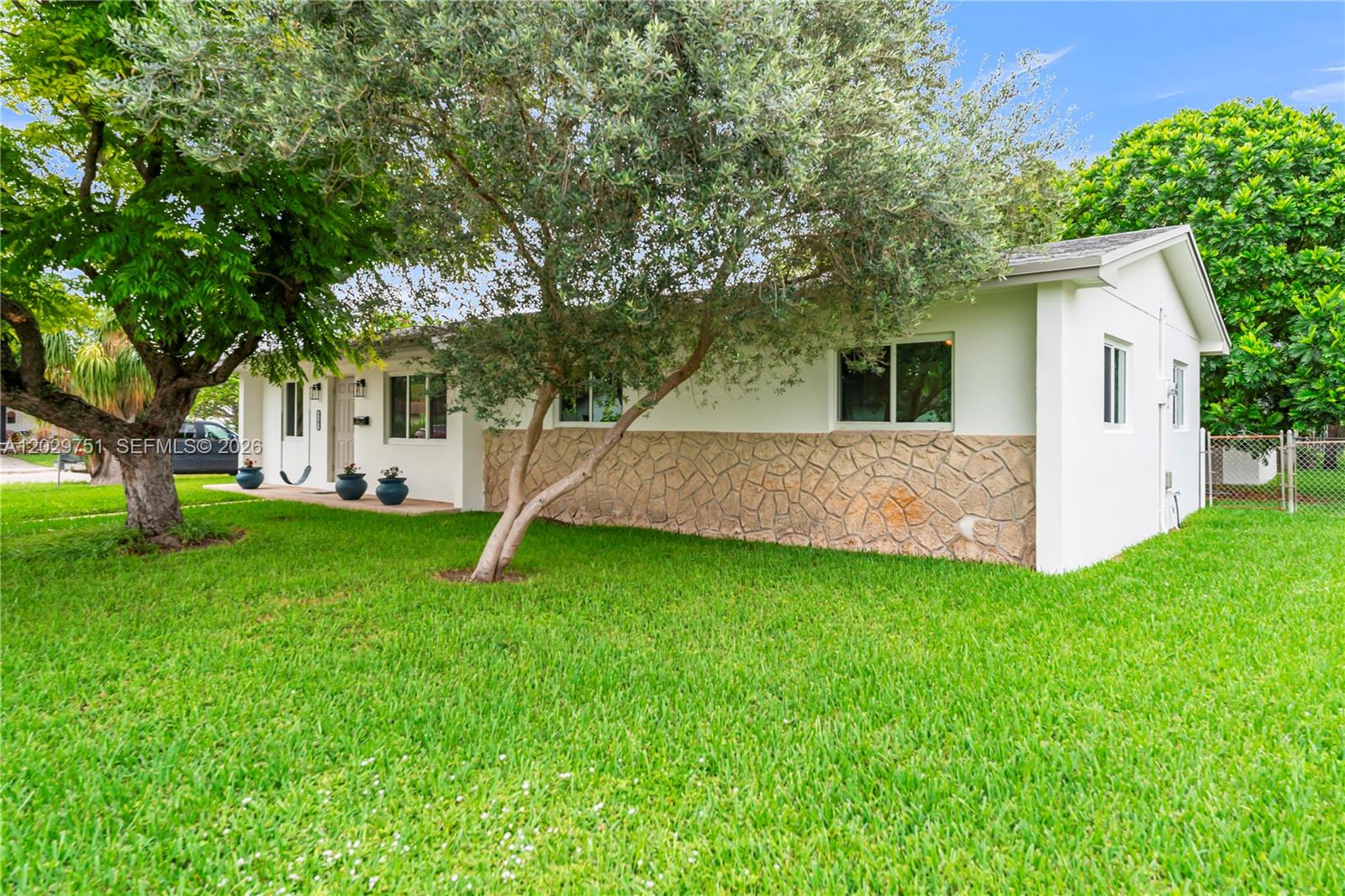 5101 SW 127th Pl