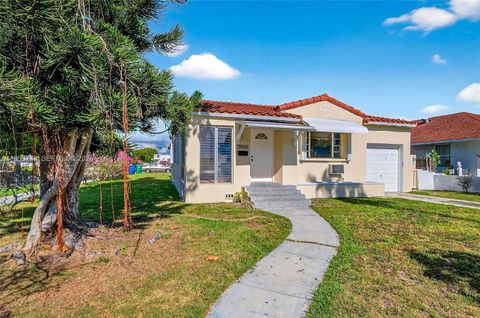 5900 NE 4th Ct Miami FL 33137