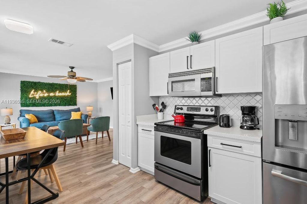 Photo of 223 SE 8th St, Dania Beach, FL 33004 (MLS # A11936535)