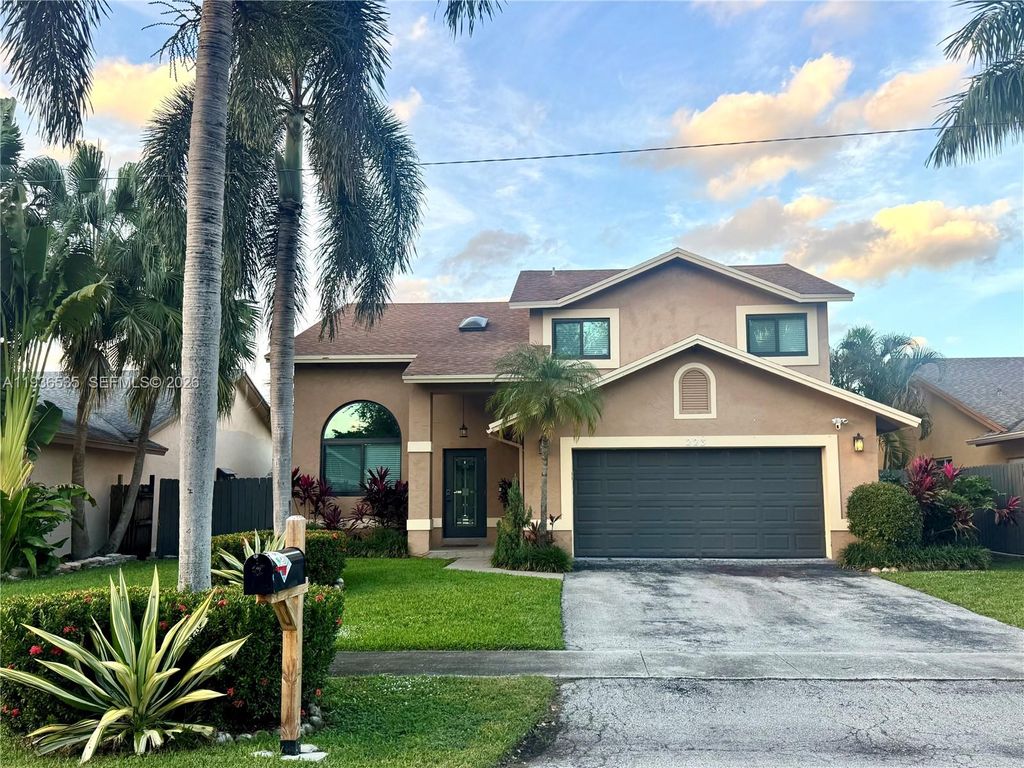 Photo of 223 SE 8th St, Dania Beach, FL 33004 (MLS # A11936535)