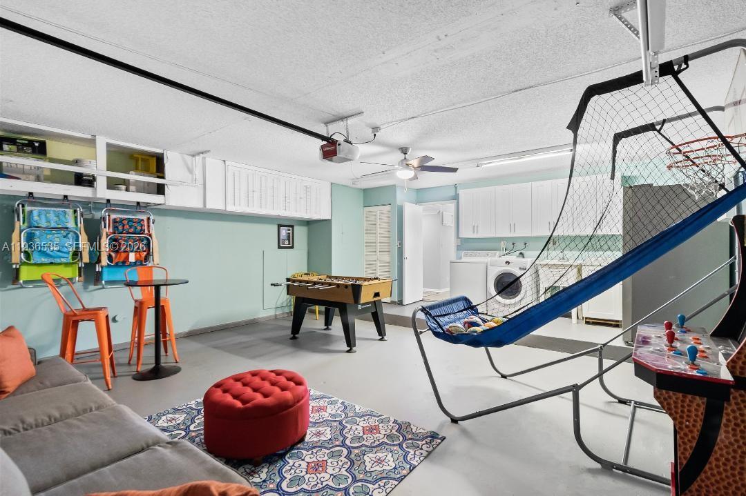 CENTRAL DANIA HEIGHTS - Residential