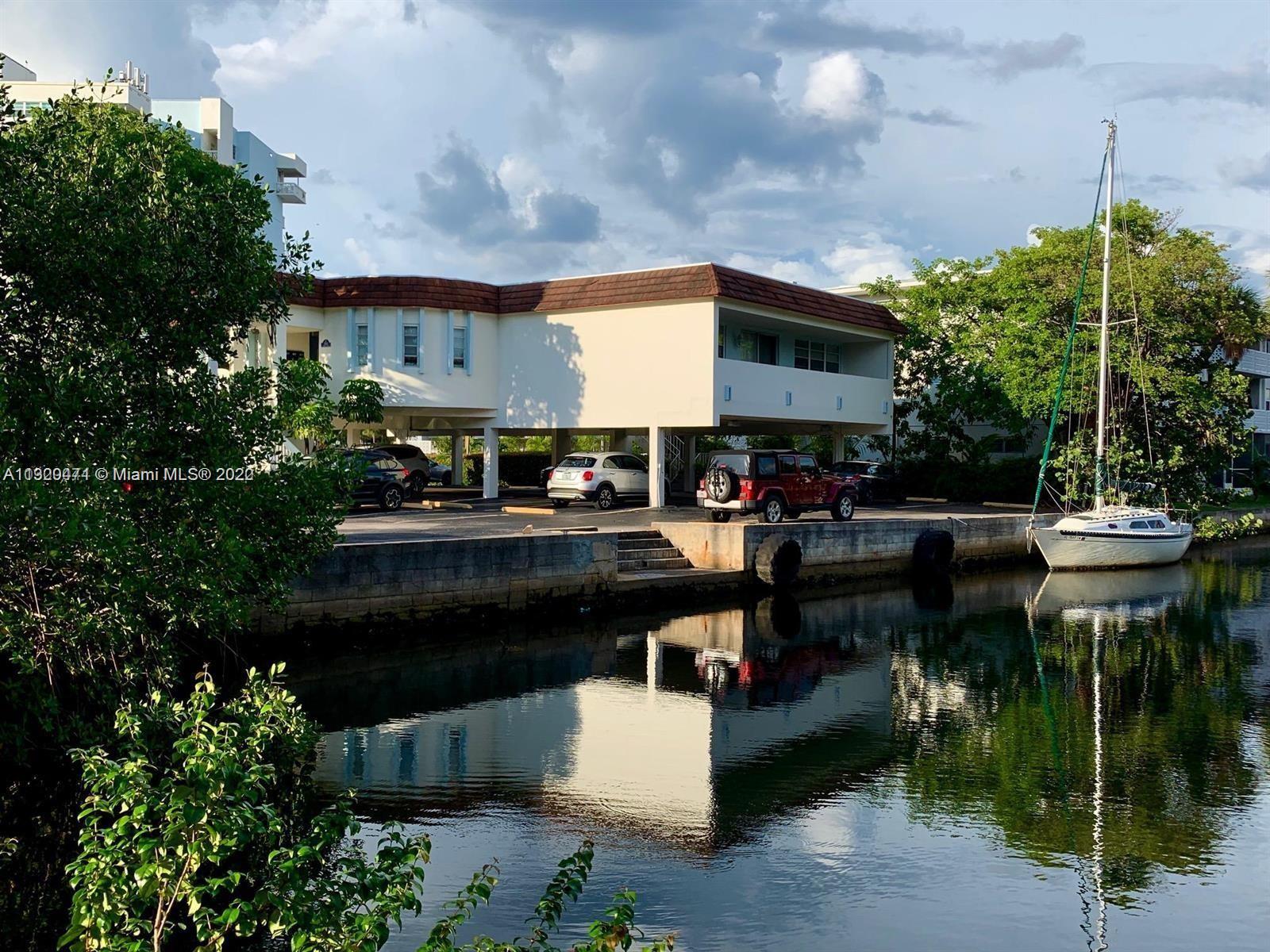 KEYSTONE HARBOR CLUB COND - Residential Lease
