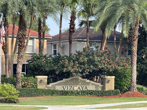 Single Family Residence in Coral Springs FL 903 126th Ave Ave 27.jpg