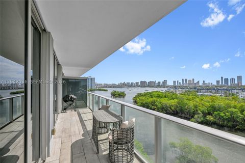 Tiny photo for 16385 Biscayne Blvd #1020, North Miami Beach, FL 33160 (MLS # A12042036)
