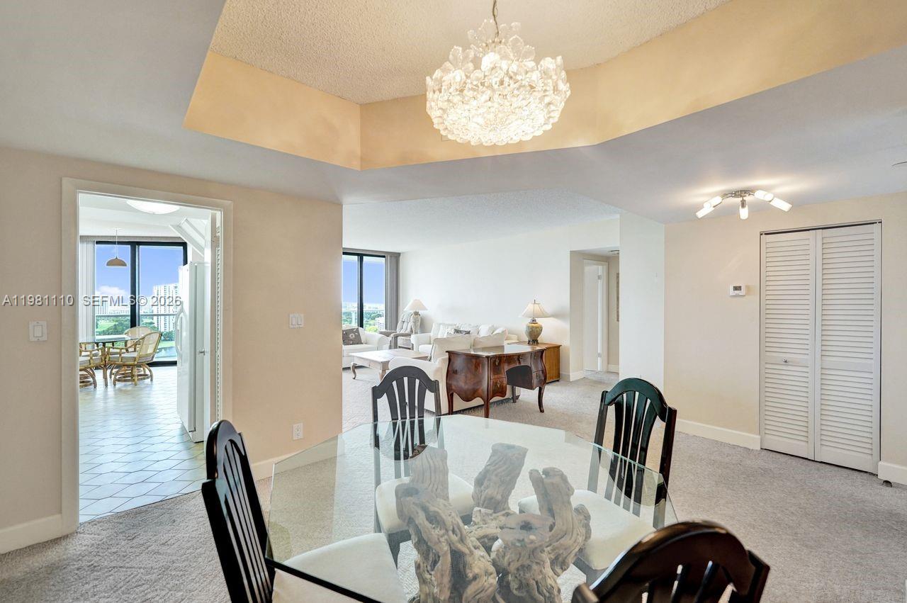 HAMPTONS WEST CONDO - Residential