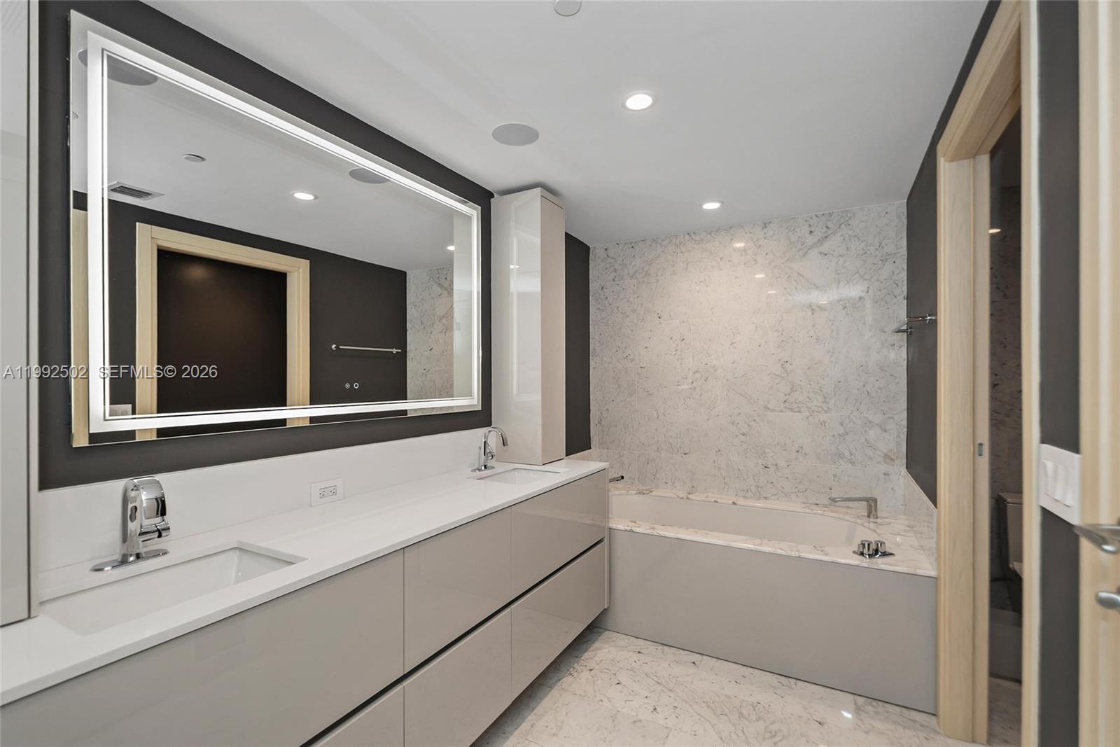 BRICKELL FLATIRON CONDO - Residential