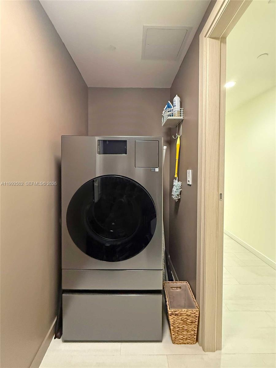 BRICKELL FLATIRON CONDO - Residential