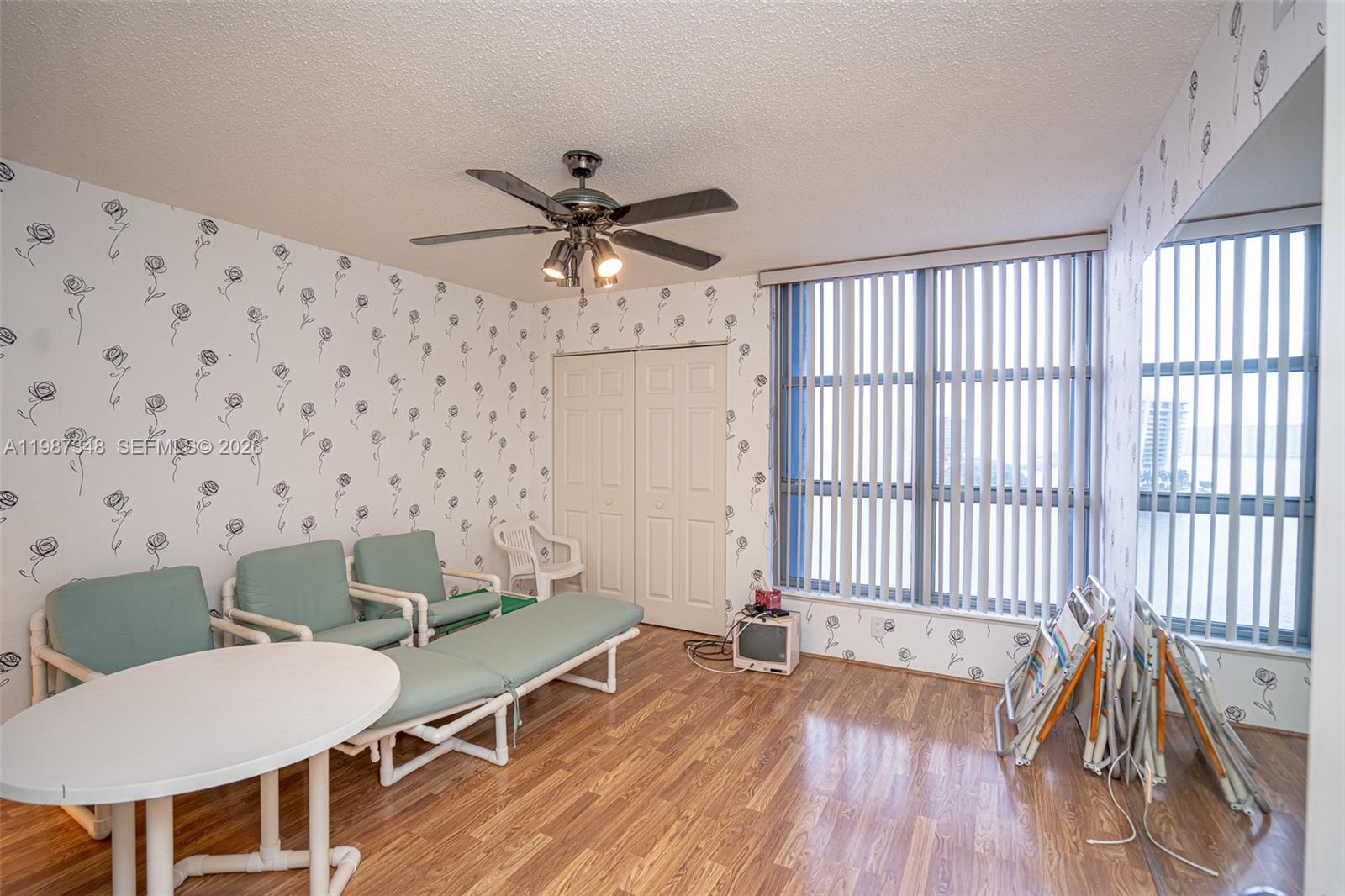 MYSTIC POINTE TOWER 500 C - Residential Lease