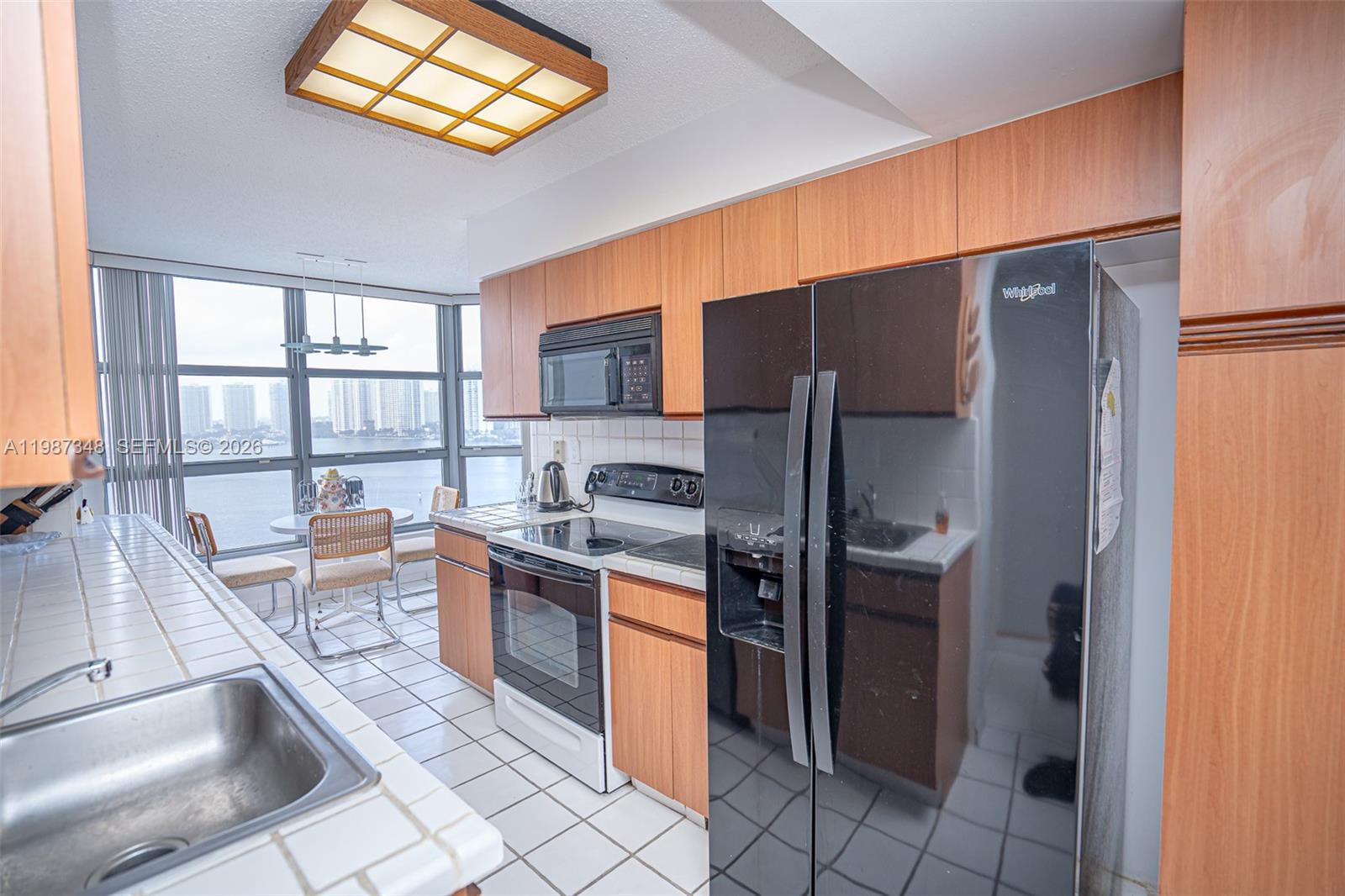 MYSTIC POINTE TOWER 500 C - Residential Lease