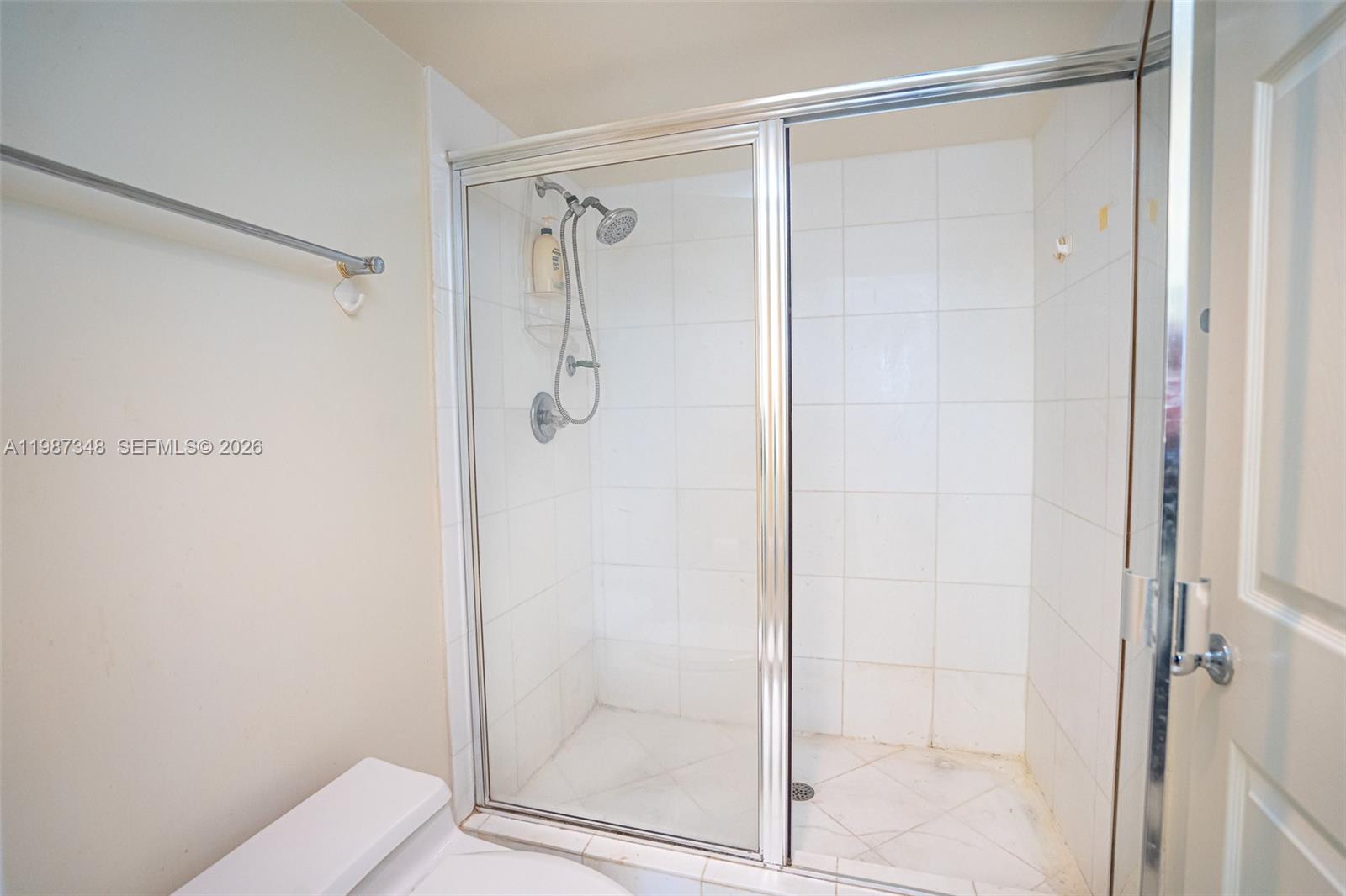 MYSTIC POINTE TOWER 500 C - Residential Lease