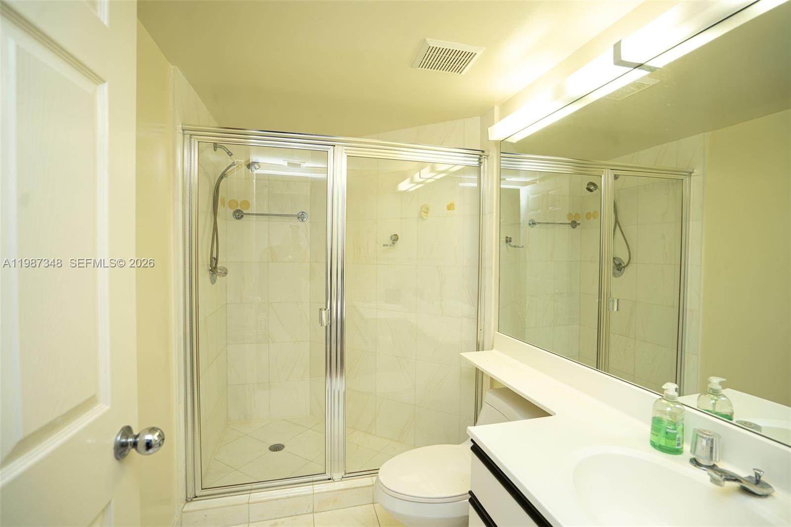 MYSTIC POINTE TOWER 500 C - Residential Lease