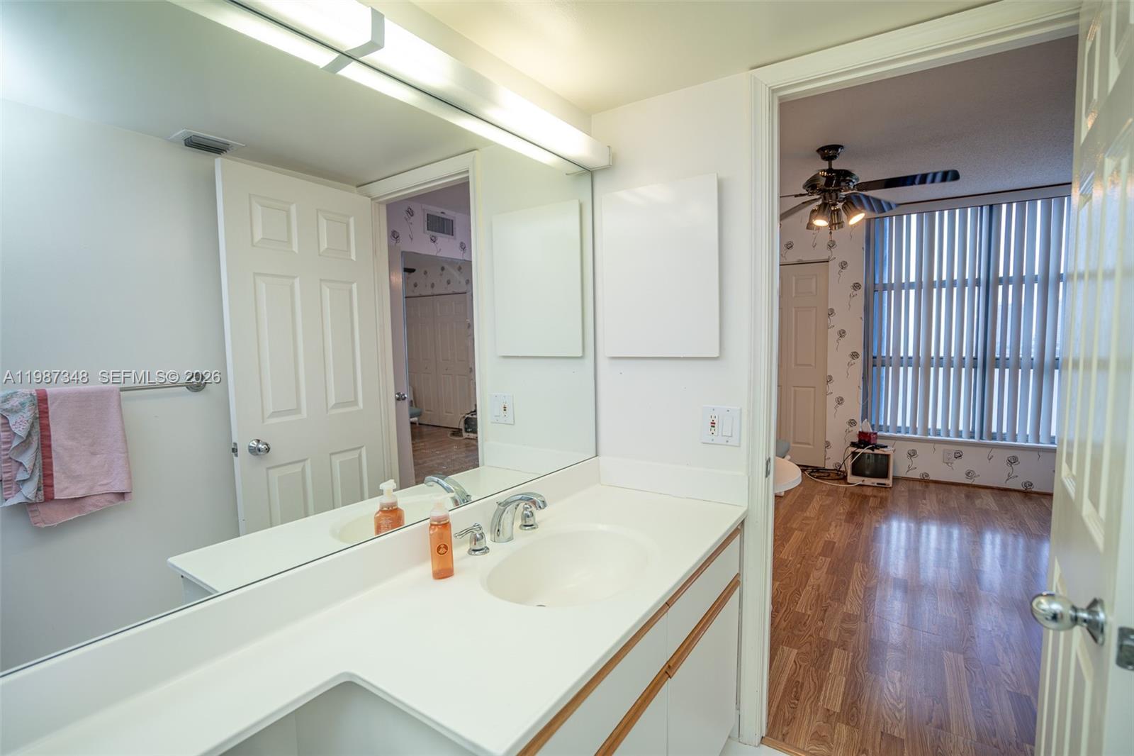 MYSTIC POINTE TOWER 500 C - Residential Lease