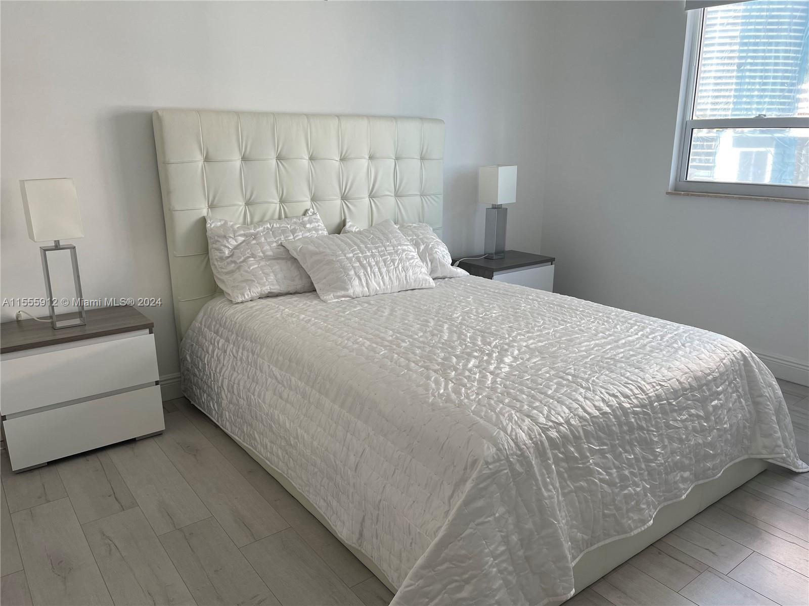 COURTS BRICKELL KEY CONDO - Residential